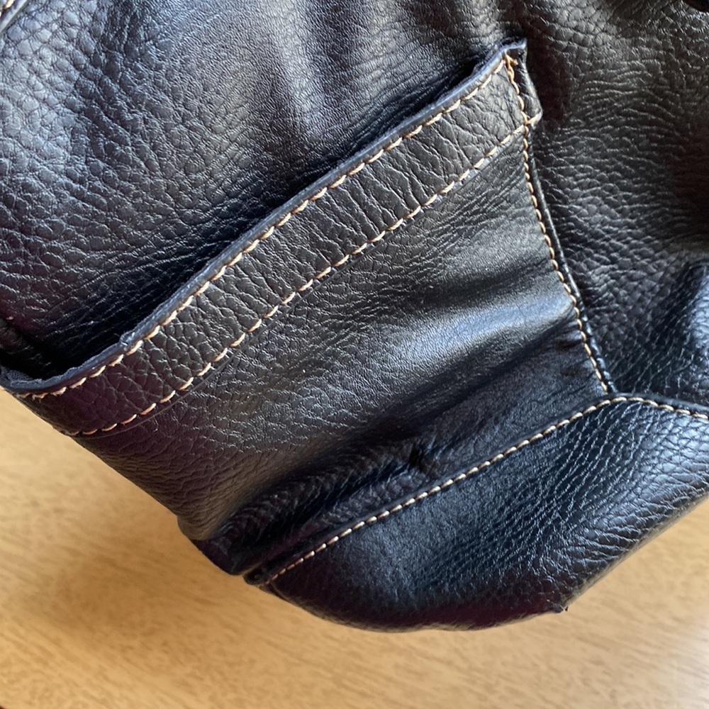 🎃Chaps Handbag🎃 - Picture 6 of 9